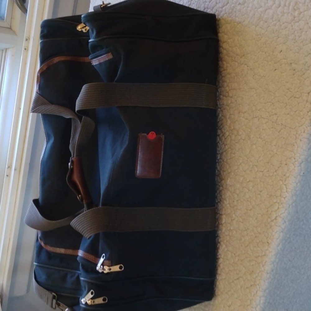 Ricardo Beverly Hills Dark Green Oversized Duffle/Tote/Travel Bag